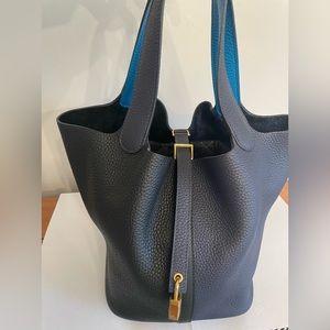 Hermes Picotin 22 Gold HW, in Noir, Bleu Nuit, Bleu Zanzibar, w/ Twilly & insert